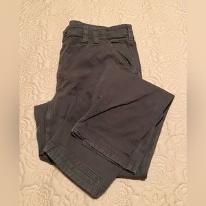 Duluth men’s gray work pants 40x32